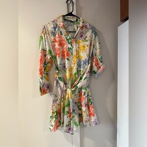 Floral print dress with tie